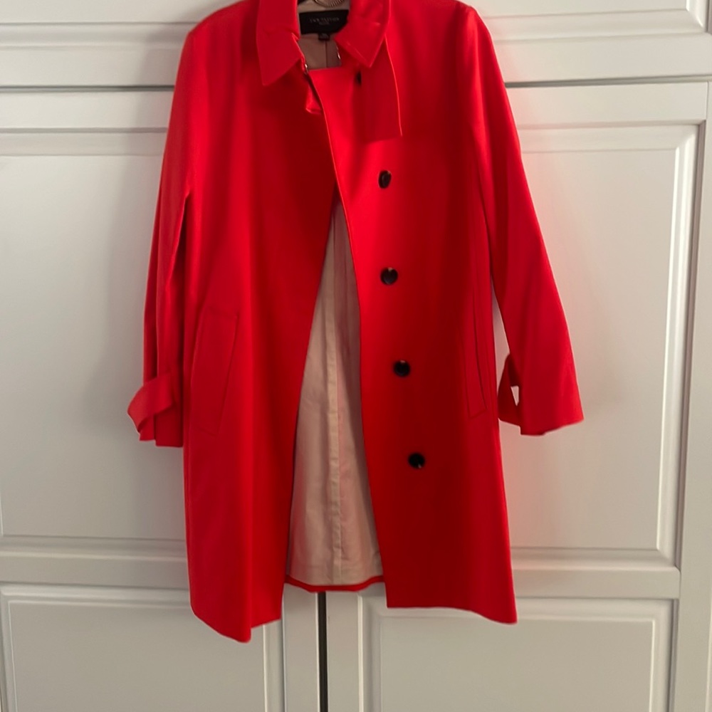 Ann Taylor PM orange raincoat fully lined with slash pockets